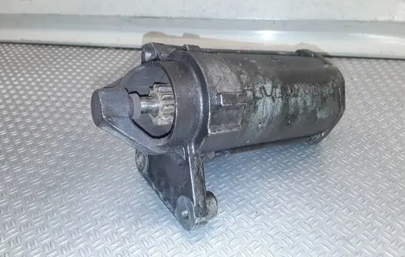 Citroen C4 I Picasso Starter motor TS18E13 9662854080