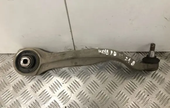 Mercedes-Benz CLS C218 X218 Front lower control arm/wishbone A2181321109