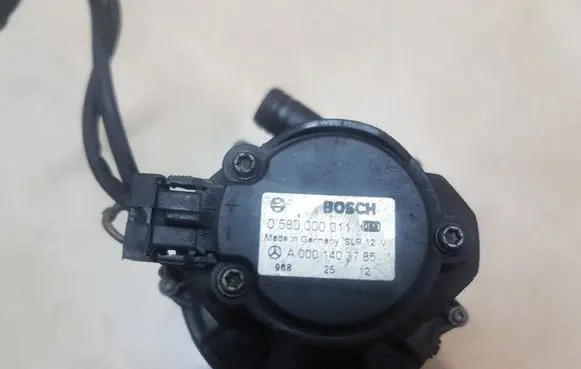 Mercedes-Benz ML W163 Secondary air pump 0580000011