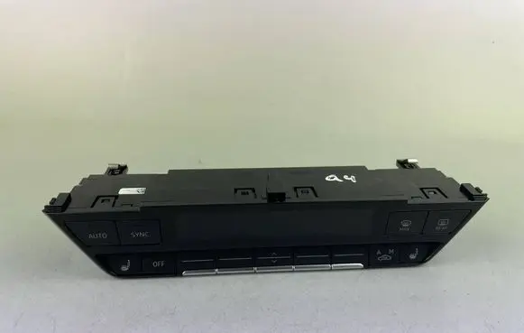 Audi Q4 e-tron Climate control unit 89A820043F