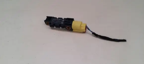 Audi A3 S3 8P Airbag deployment crash/impact sensor 4B0959643D