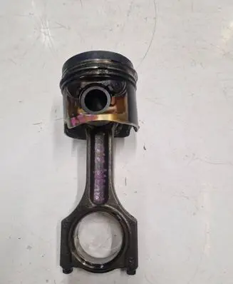 BMW 5 F10 F11 Piston 781075508 121125