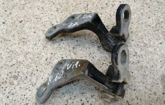 Ford Focus Rear door hinge set 3M51R26810AH 3M51R26800AH