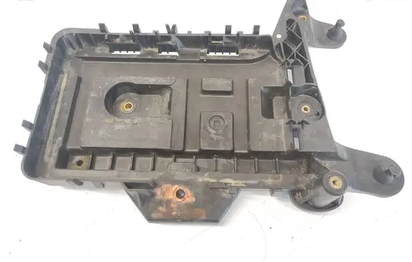 Skoda Superb B6 (3T) Battery tray 1K0915333