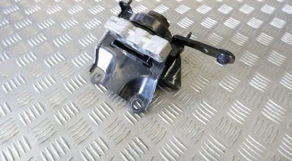 Toyota Yaris XP210 Engine mount bracket 12372K0060