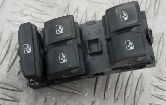 Seat Leon (5F) Electric window control switch 5G0959857F