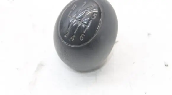 Opel Movano B Gear lever shifter trim leather/knob 8200329966