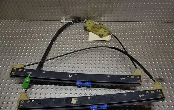 Audi A6 S6 C6 4F Front window lifting mechanism without motor S14841324 4F0837462D