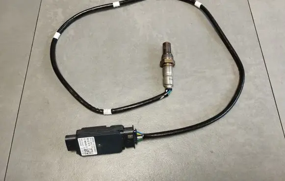Audi A5 Lambda probe sensor 8B3907807B