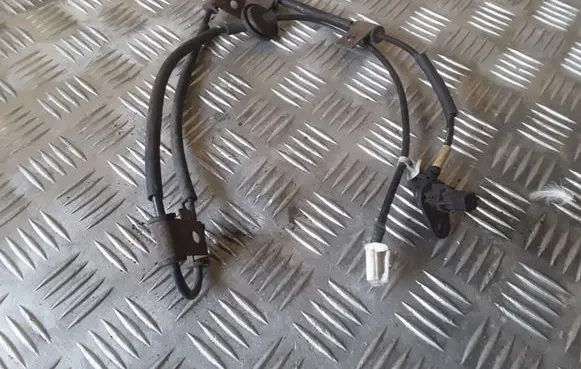 Hyundai Tucson JM ABS rear brake sensor 956802E500