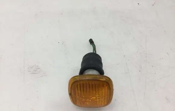 Audi A8 S8 D2 4D Front fender indicator light 4D0949127B