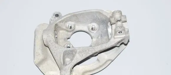 BMW i3 Front wheel hub 6799327 6852159