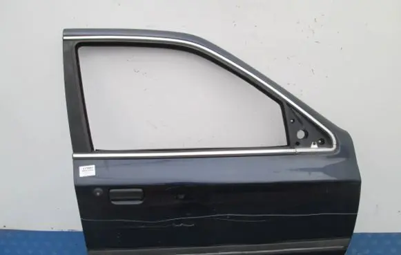 Ford Scorpio Front door