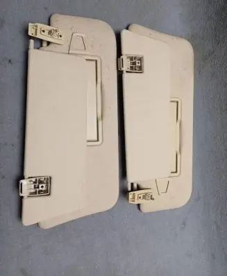 Sun visor
