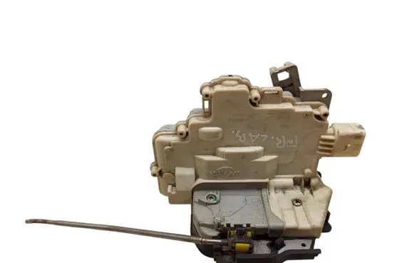 Audi A6 S6 C6 4F Front door lock 