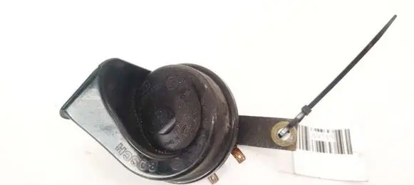 Nissan Pathfinder R51 Horn signal E9011157
