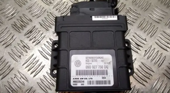 Volkswagen Touareg I Gearbox control unit/module 09D927750DQ MBDC002246