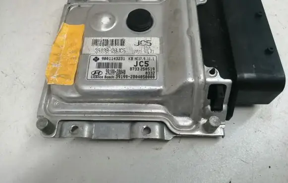 Hyundai ix20 Engine control unit/module 391992B040 391992B04050000 9001143231