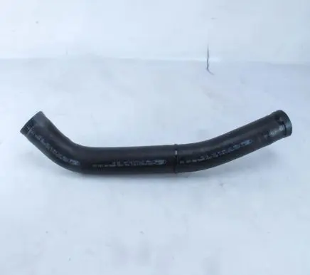 Fuel tank filler neck pipe