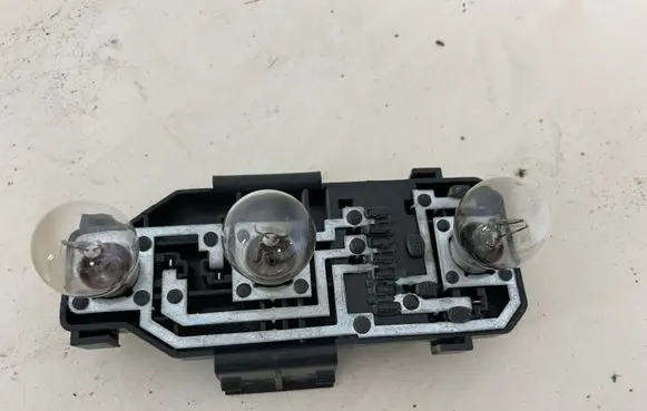 Audi A6 S6 C5 4B Tail light bulb cover holder BL3158B