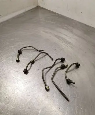 Ford Mondeo MK IV Fuel injector supply line/pipe 