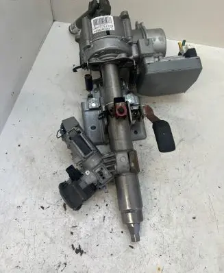 Ford Fiesta Steering wheel axle 8v513c529kh