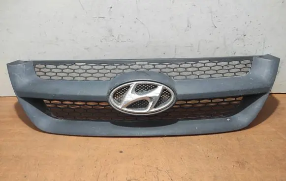 Hyundai Sonata Front grill
