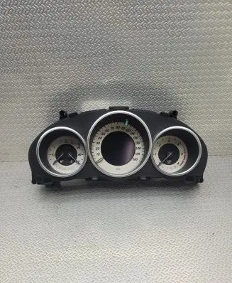 Mercedes-Benz E W212 Speedometer (instrument cluster) A2129001025