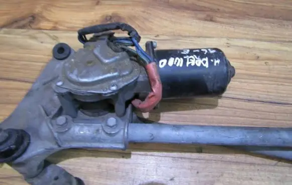 Honda Prelude Wiper motor