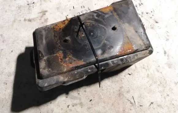 Honda FR-V Battery box tray 31521sjd00