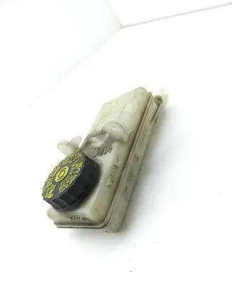 Peugeot 308 Brake fluid reservoir 9680931580