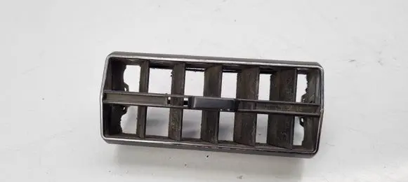 Mercedes-Benz S W126 Dashboard side air vent grill/cover trim