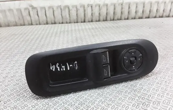 Electric window control switch