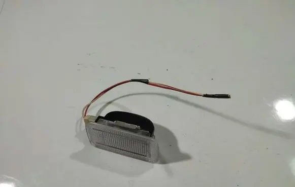 Toyota Avensis T250 Other interior light 8124005041