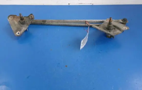 Peugeot Partner Front wiper linkage and motor
