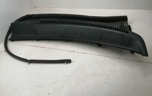 Toyota Prius (XW20) Wiper trim 5570847080 5578147080 5570847060