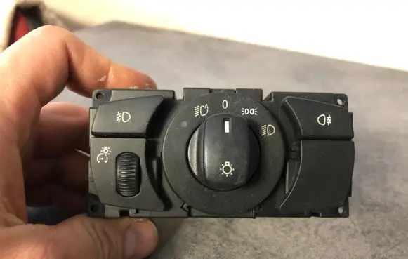 BMW 5 E60 E61 Light switch 6925252