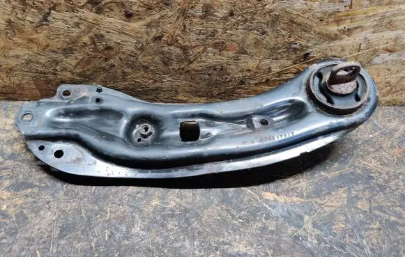 Chrysler 200 Rear suspension control arm 416AF1226