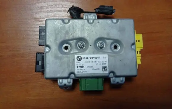 BMW 5 E60 E61 Door control unit/module 6945147