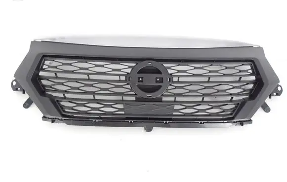 Nissan Townstar Front bumper upper radiator grill 623100631R