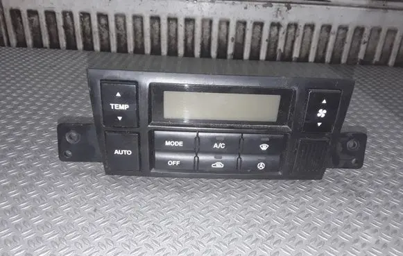 Hyundai Tucson JM Climate control unit 972502E