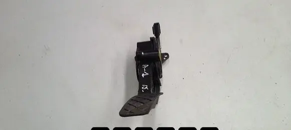 Audi A1 Accelerator throttle pedal 0280755225