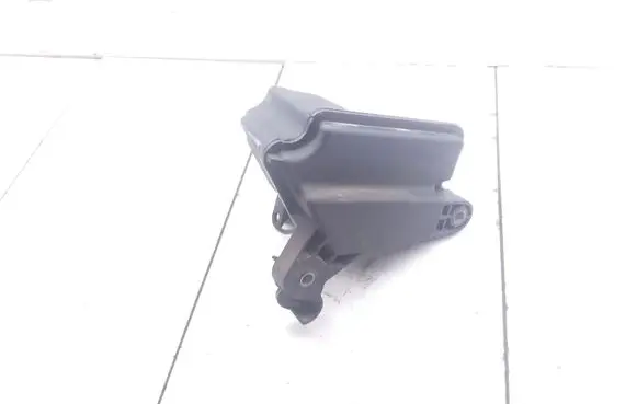 Volvo V50 Vacuum air tank 9646411180