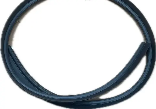 Mercedes-Benz CLS C218 AMG Rubber seal front door (on door) 7182301