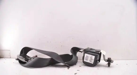 KIA Sportage Rear seatbelt 898203U200 E11056000