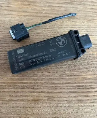 BMW 3 E92 E93 Tire pressure sensor 6771043