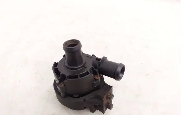 Volkswagen PASSAT B8 Electric auxiliary coolant/water pump 0392023209 5G0965567