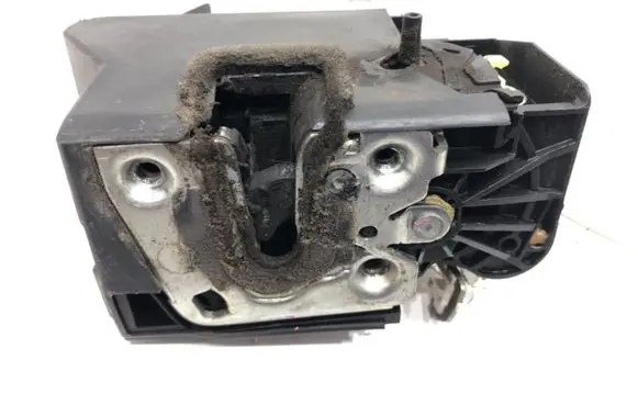 Dacia Sandero Rear door lock