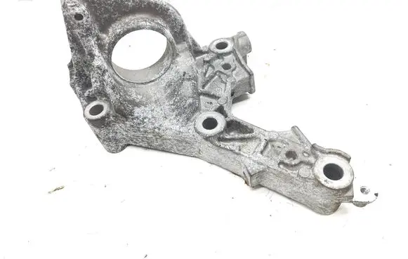 Mercedes-Benz CLA C118 X118 Driveshaft support bearing bracket A2822232600