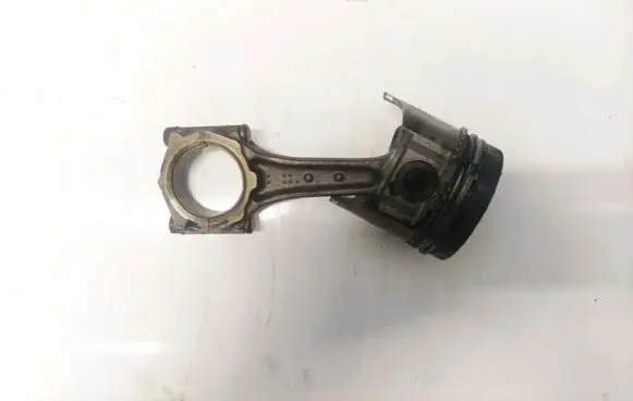 Opel Combo B Piston with connecting rod